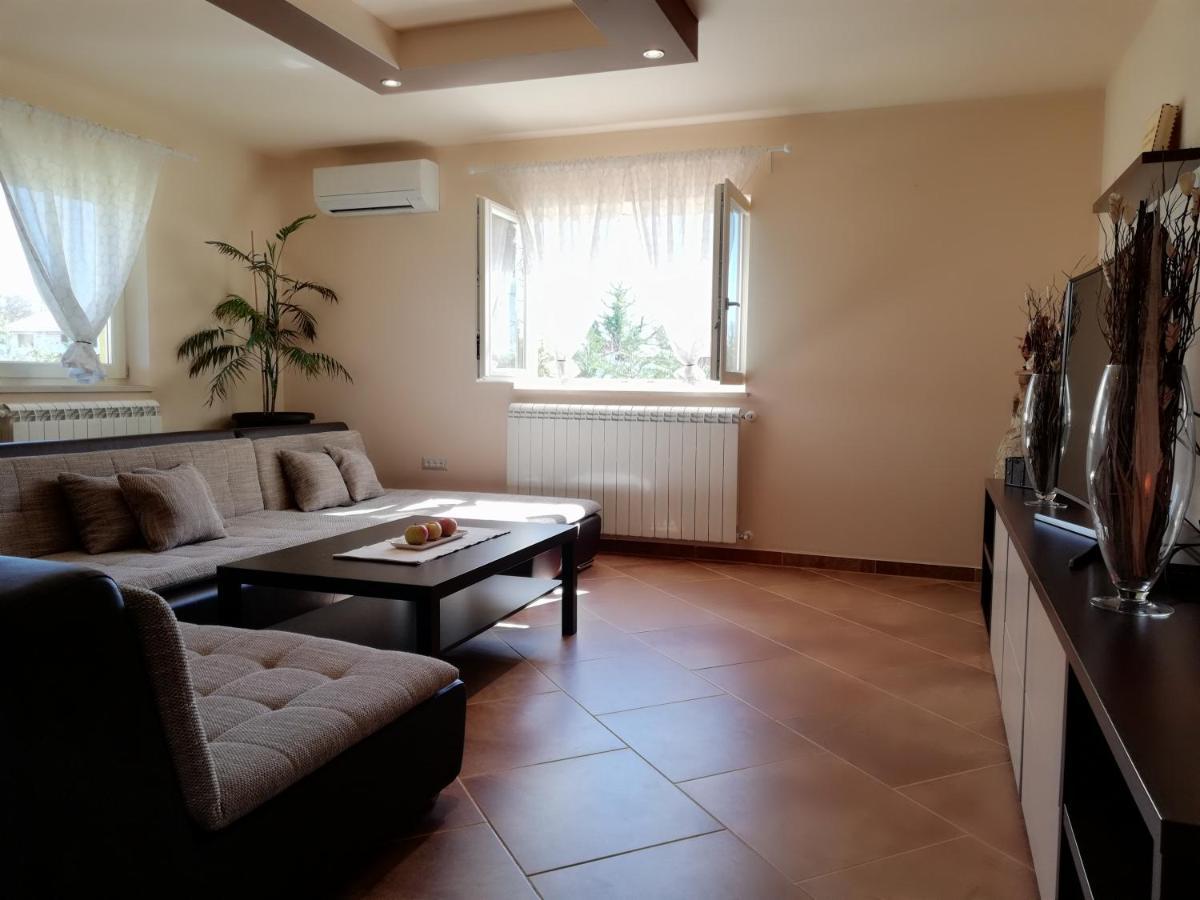 Apartman Nikola Ladrovici 外观 照片