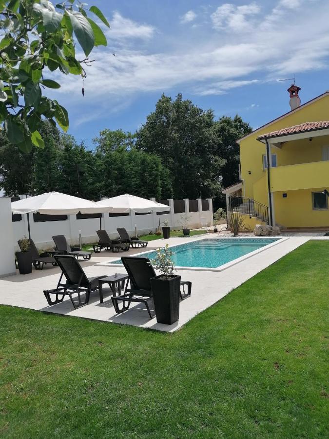 Apartman Nikola Ladrovici 外观 照片